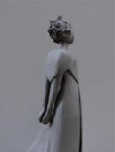 Véronique ROUGY, sculpture: Femme au châle